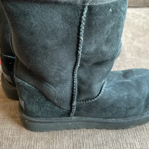 Ugg boots - Picture 6 of 7